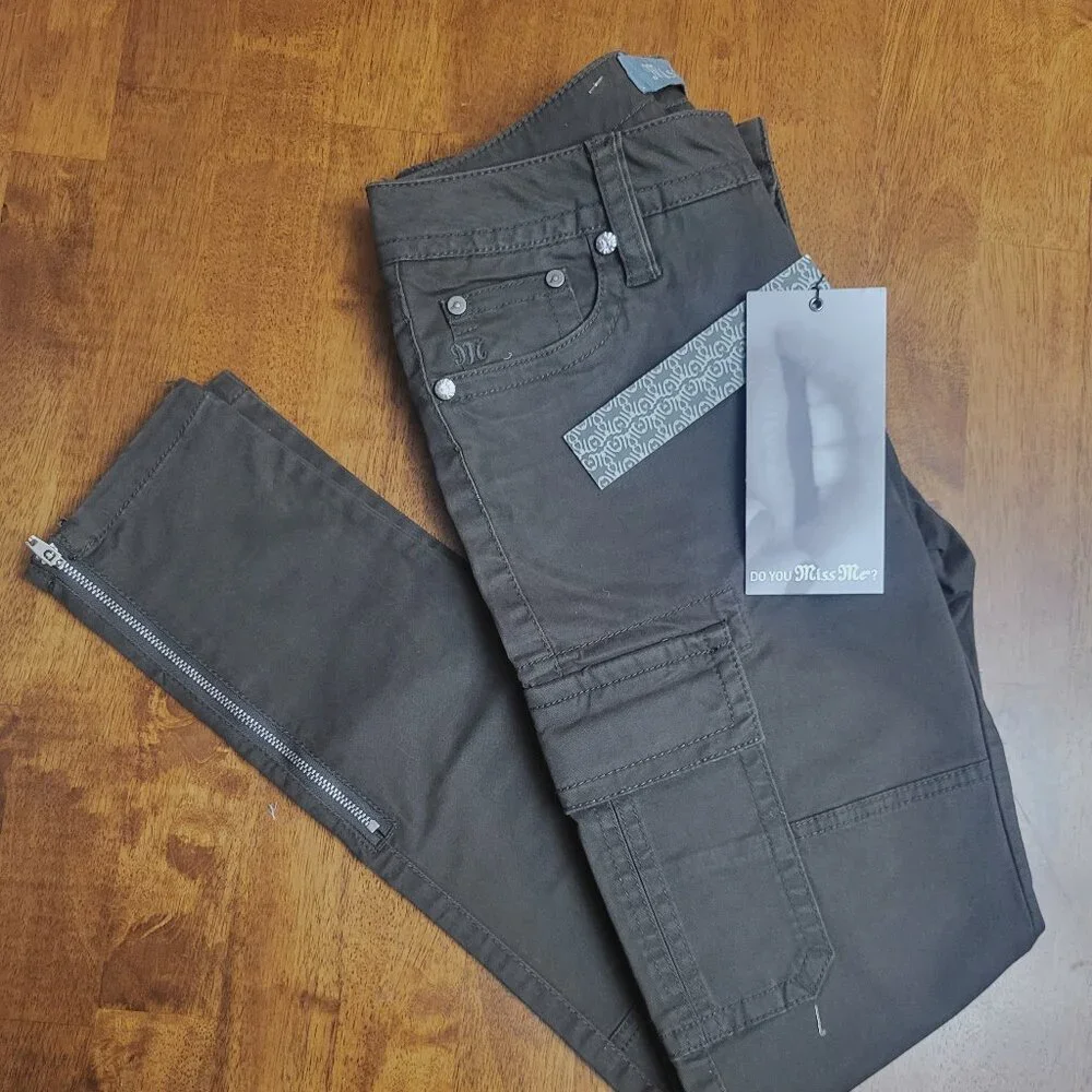 Miss Me ~ Sz 27 ~ Olive Skinny leg w/Zipper ~ Cargo Pants ~ NWT - Picture 6 of 10